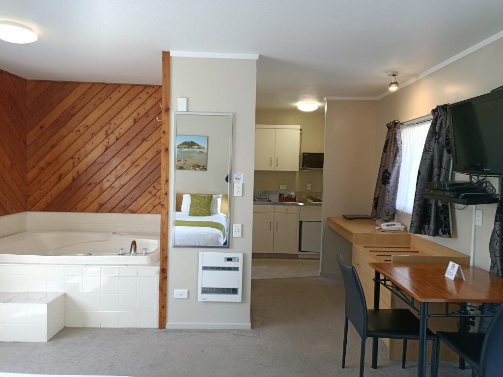 ASURE Macy's Motor Inn - Resim 16