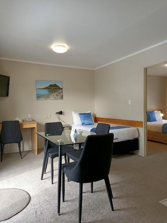 ASURE Macy's Motor Inn - Resim 7