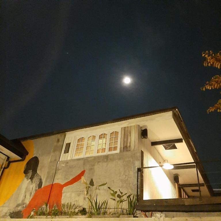Budova, kde se hostel nachází