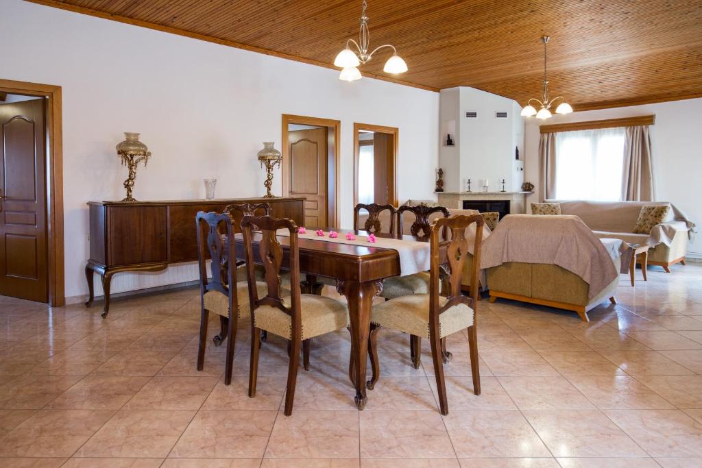 Posezení v ubytování Filippos Hotel
