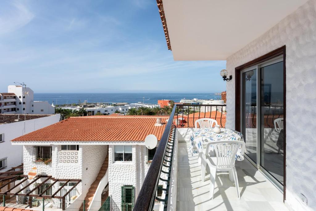 Balkón alebo terasa v ubytovaní Home2Book Stunning Sea Views Adeje, Wifi & Pool