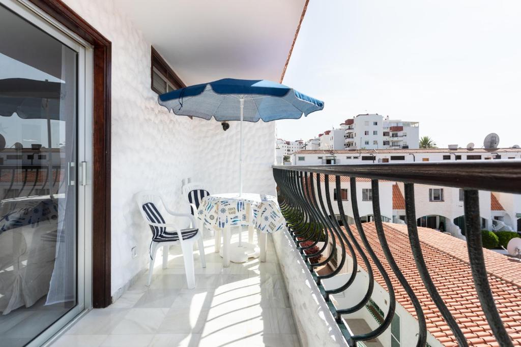 Balkón alebo terasa v ubytovaní Home2Book Stunning Sea Views Adeje, Wifi & Pool