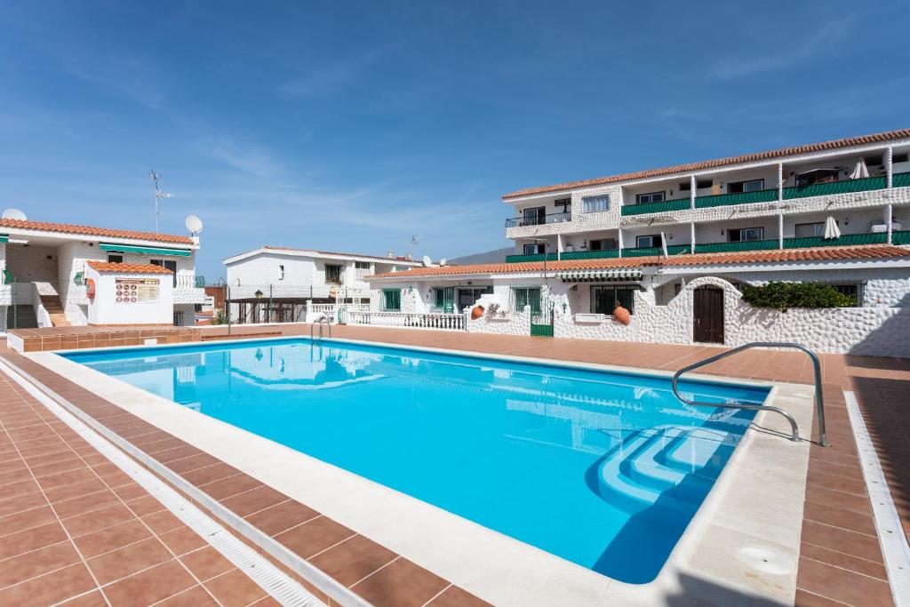 Bazén v ubytovaní Home2Book Stunning Sea Views Adeje, Wifi & Pool alebo v jeho blízkosti