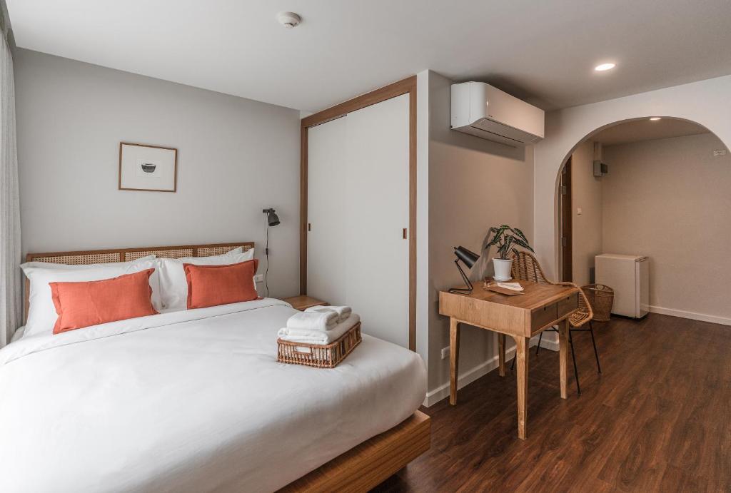 The Earth Hotel - Resim 20