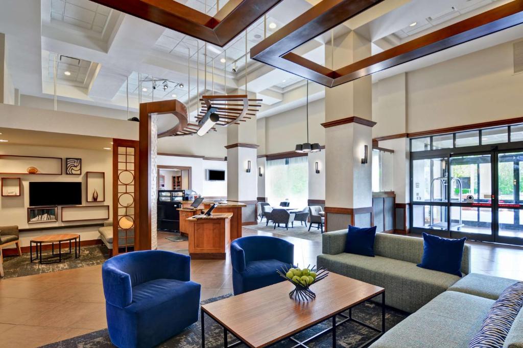 Hyatt Place Memphis Wolfchase photo