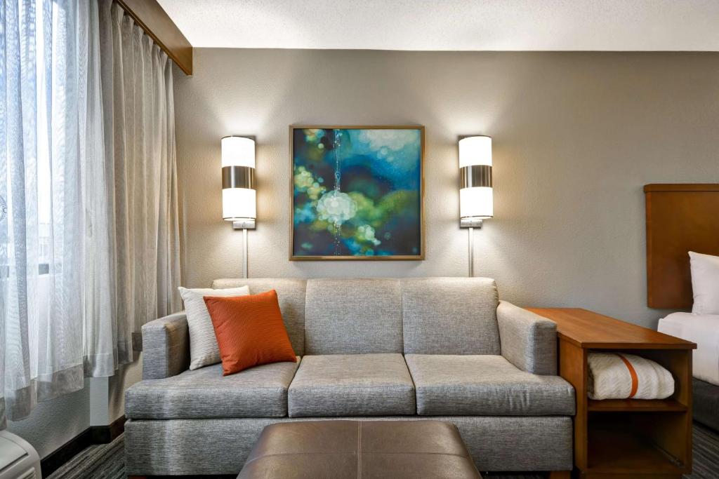 Posezení v ubytování Hyatt Place Miami Airport-West/Doral