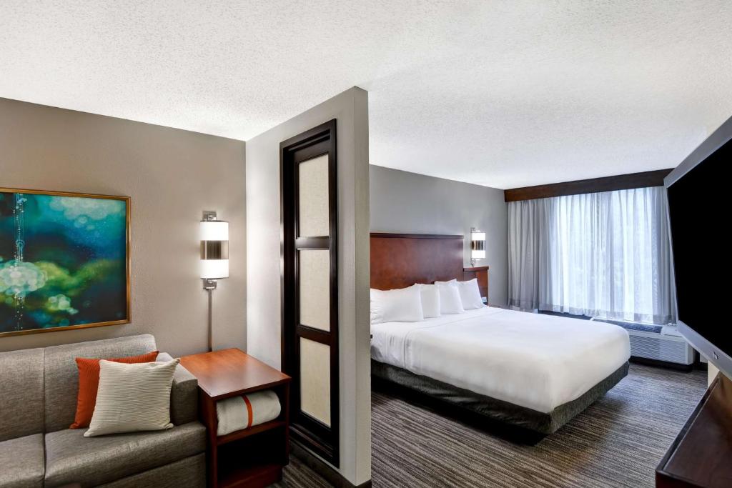 Hyatt Place Birmingham/Hoover - King Room Met Bankbed - Hoge Vloer