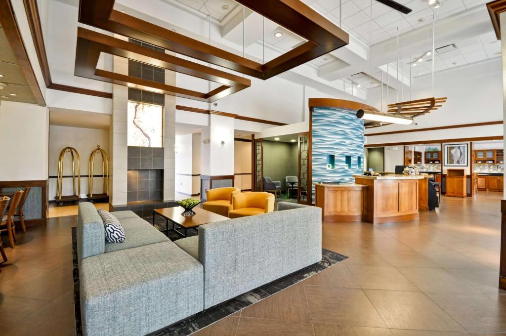 Hyatt Place Albuquerque Uptown photo