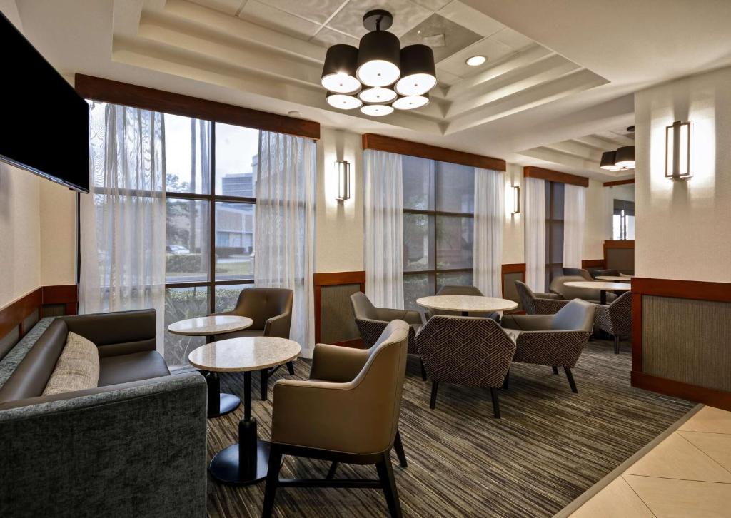 Posezení v ubytování Hyatt Place Miami Airport-West/Doral