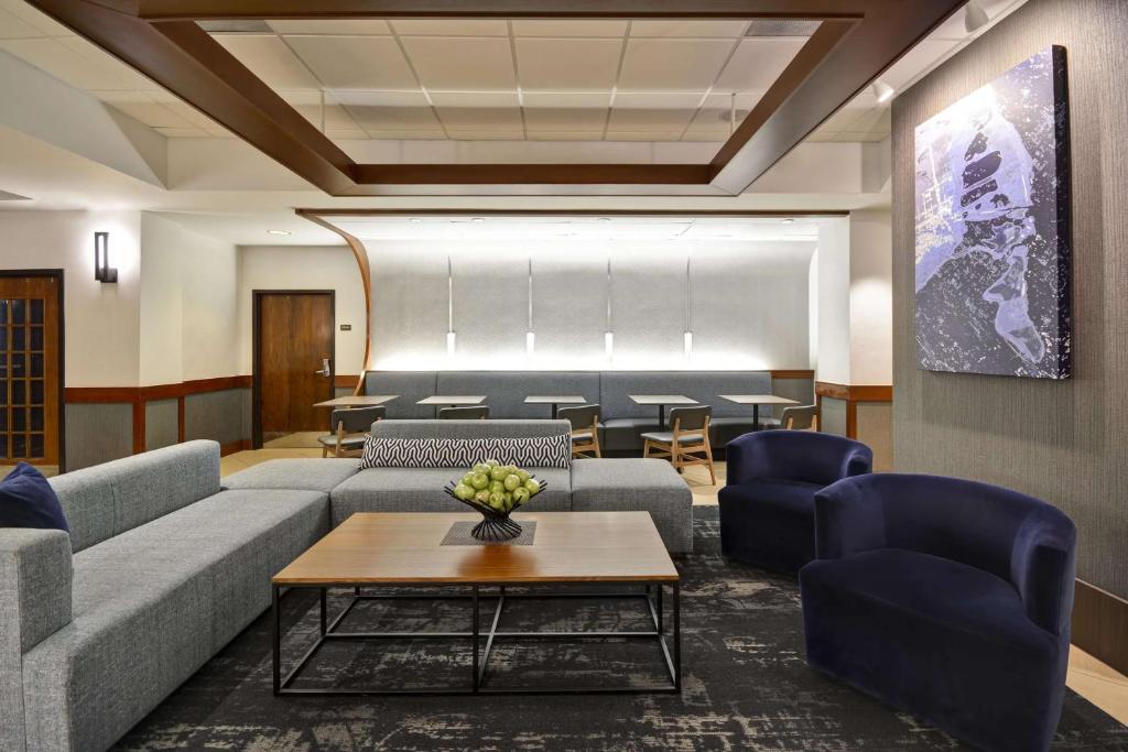 Posezení v ubytování Hyatt Place Miami Airport-West/Doral