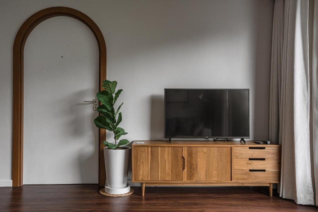 The Earth Hotel - Resim 31