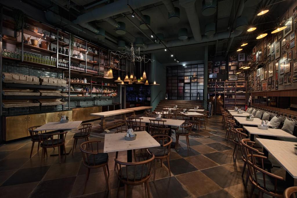 PIERDREI Hotel HafenCity Hamburg - Resim 30