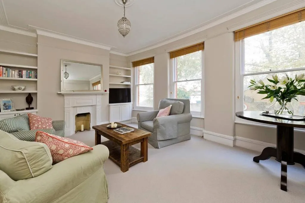Charming 2-Bed Fulham Apartment, 5 Mins from Tube, Londra, Marea Britanie