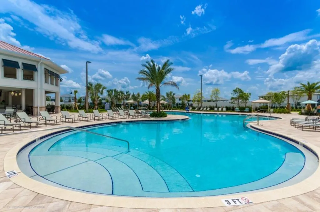 Rent a Luxury Townhome on Storey Lake Resort, Minutes from Disney, Orlando Townhome 3224, Kissimmee, Statele Unite ale Americii