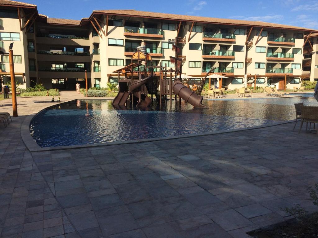  Resort Polinesia muro alto