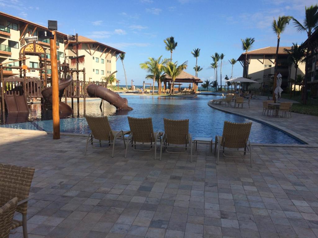  Resort Polinesia muro alto