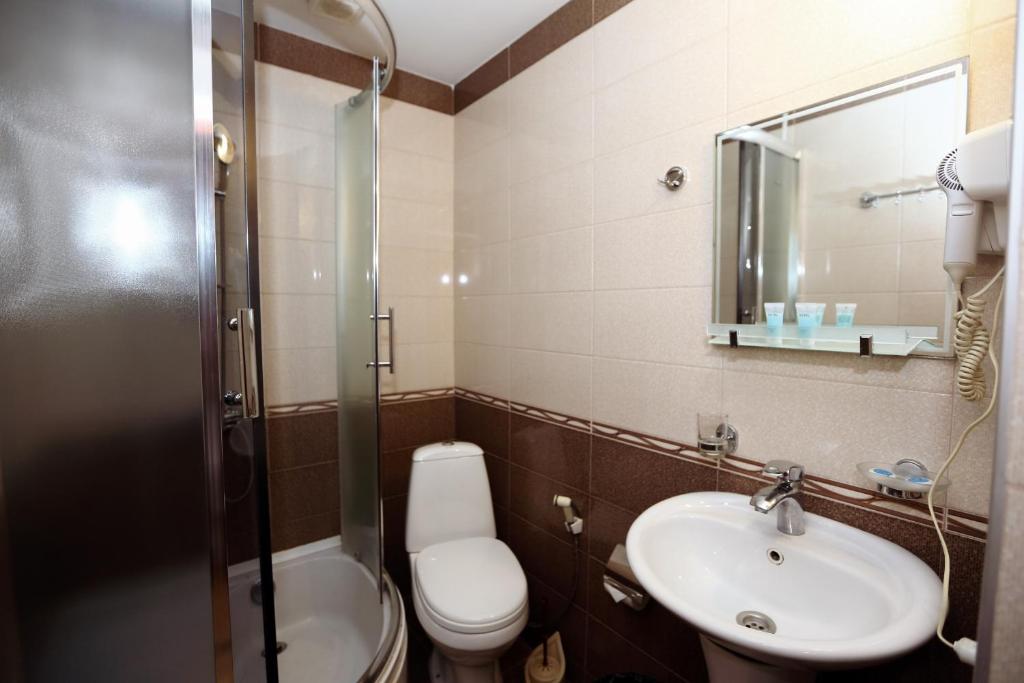 Koupelna v ubytování Hotel Isaka