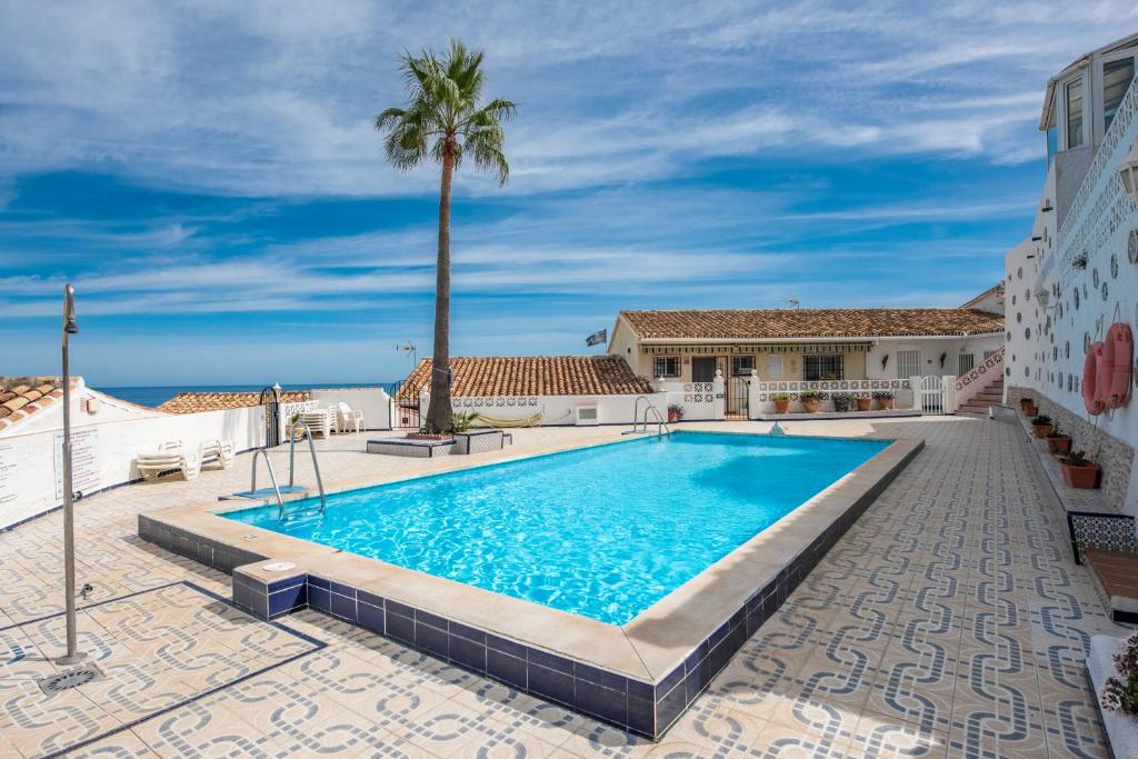Vacation Home Casa Perro Andaluz, Fuengirola, Spain - Booking.com