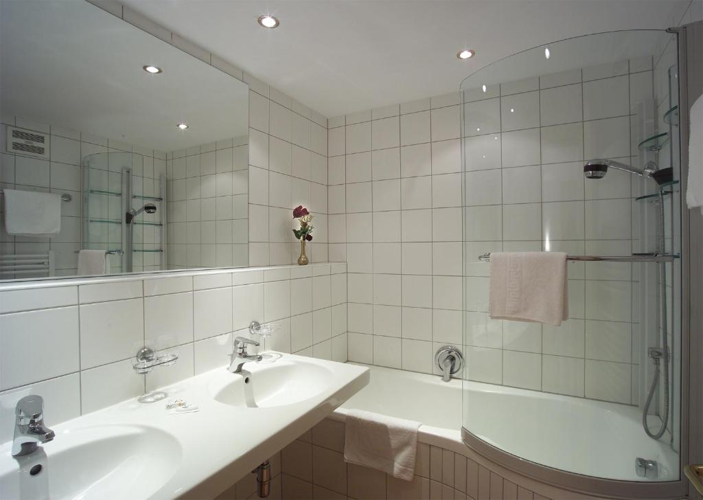 Hotel Zum Hirschen - 10