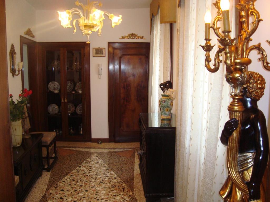 Ca' Pierre - Three-Bedroom Apartment