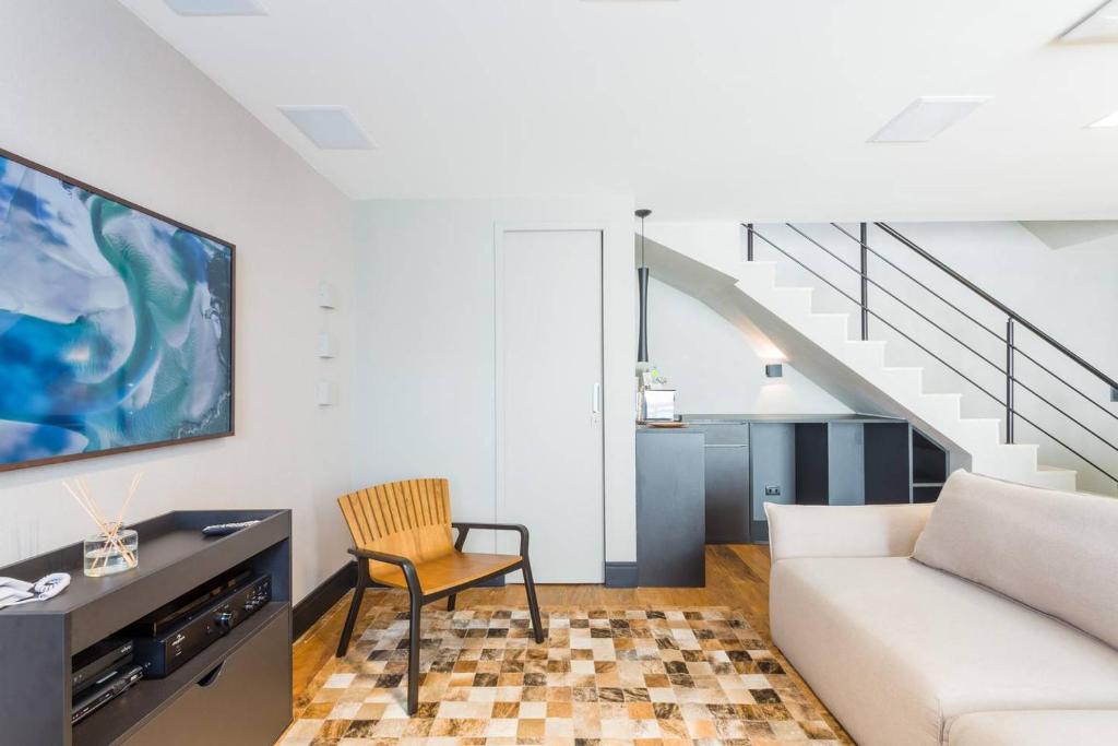  MO2705B Exclusivo penthouse com teto retrátil