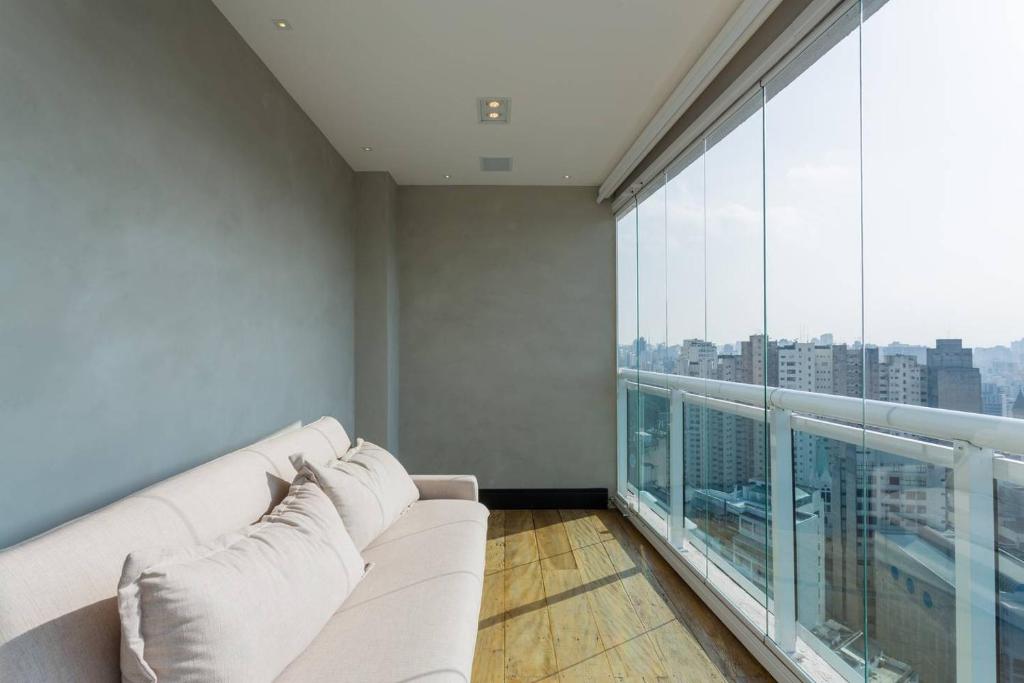  MO2705B Exclusivo penthouse com teto retrátil