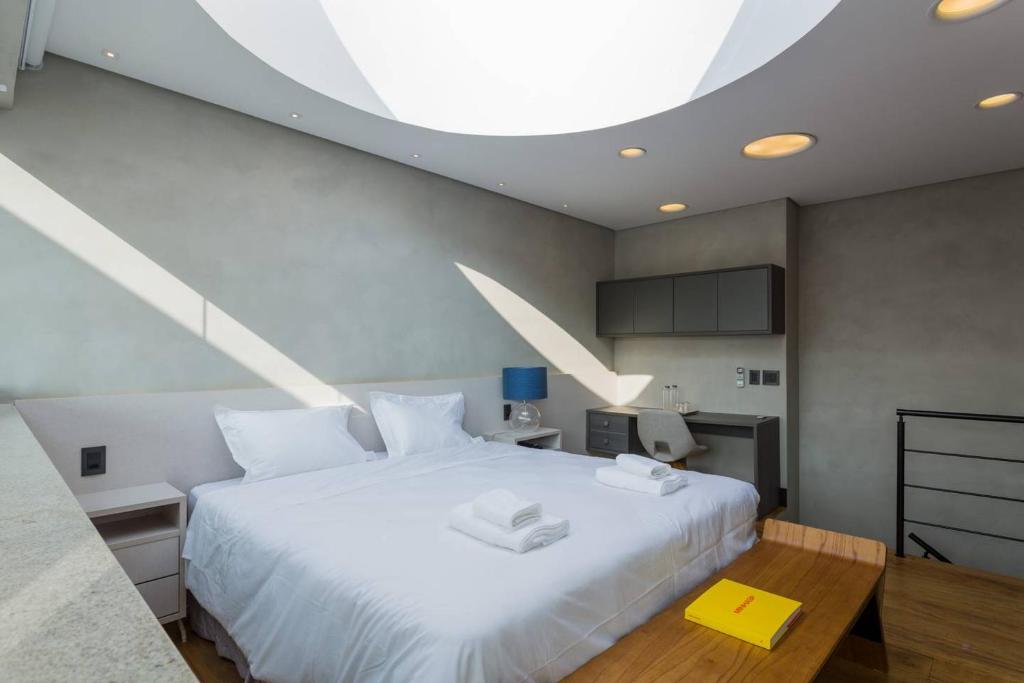  MO2705B Exclusivo penthouse com teto retrátil