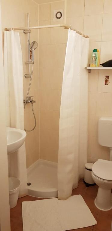 nice central studio - Resim 3