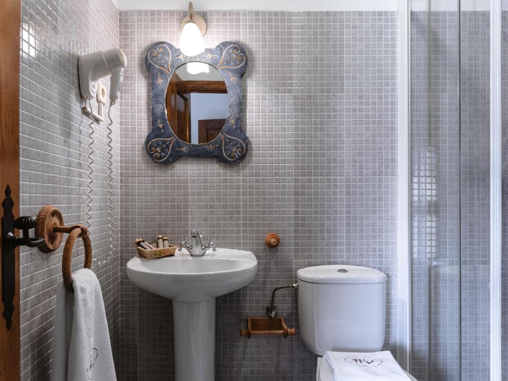 Un baño de Hospedería del Valle Boutique Apartments