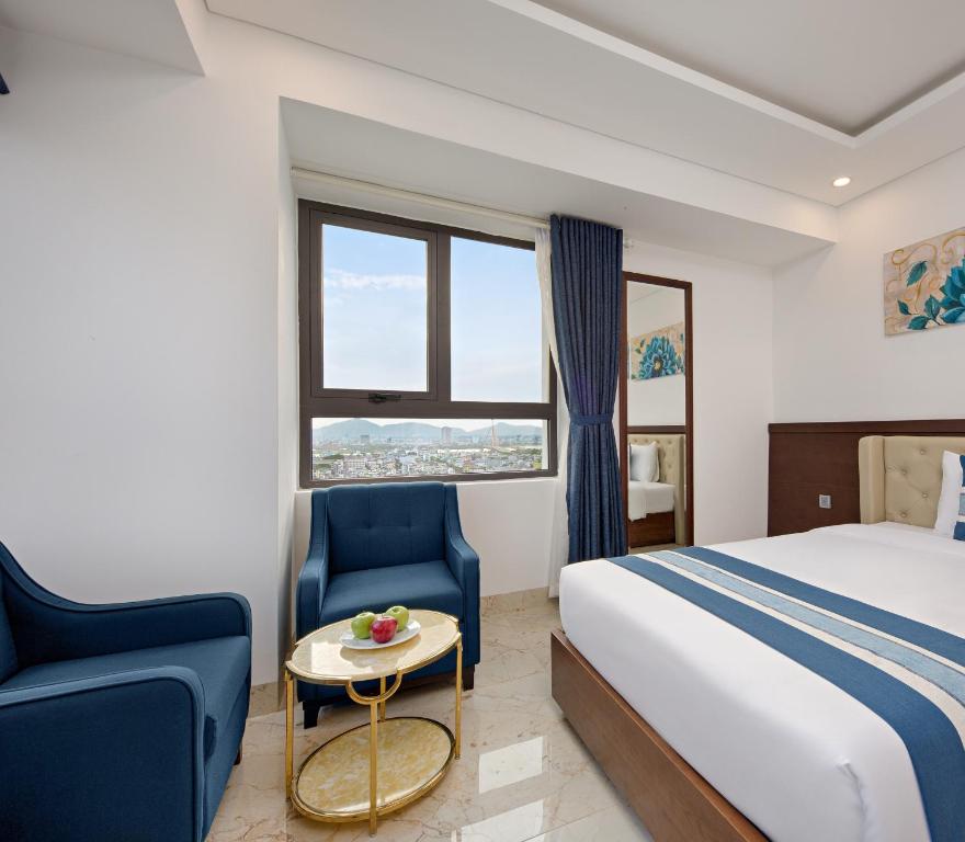 Phòng Deluxe Đôi Nhìn ra 1 Góc Biển