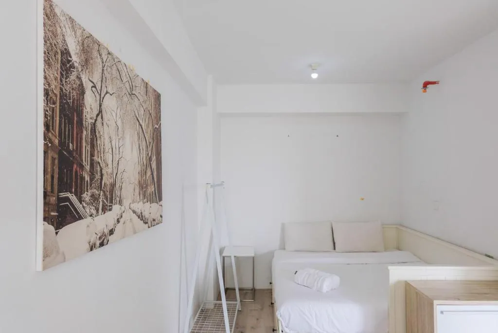 Cozy and Elegant Studio Bintaro Park View Apartment By Travelio, Jakarta, Indonezia