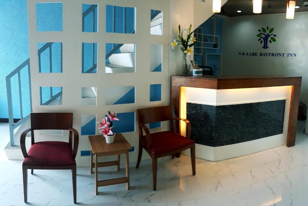 Zona de estar de A&A ABE BAYFRONT INN
