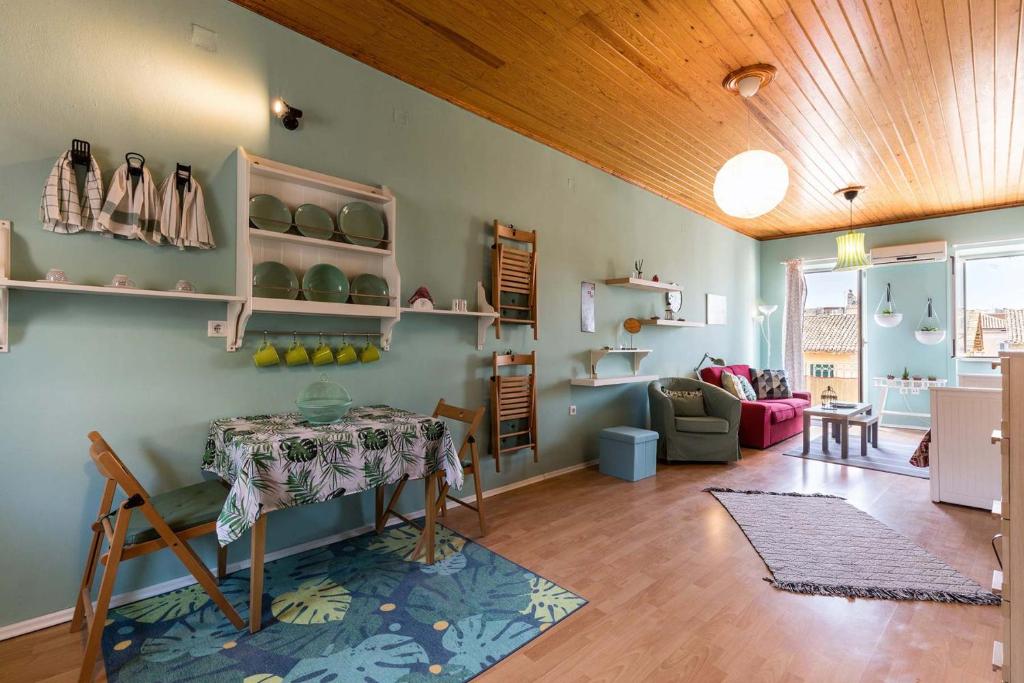 St Spyridon Cosy Apartment by Konnect, Old Corfu Town - 1