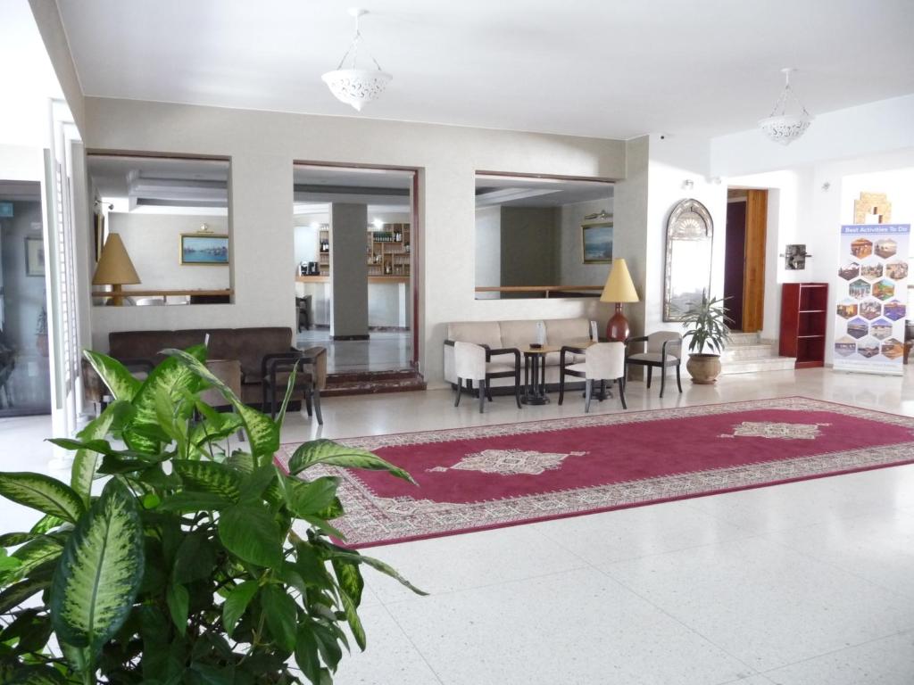Posezení v ubytování HOTEL KAMAL CITY CENTER