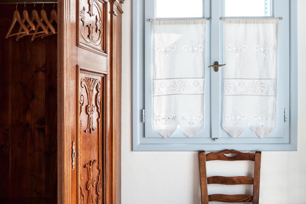 Fotografie z fotogalerie ubytování Villa Efrosini Milos v destinaci Plaka Milou