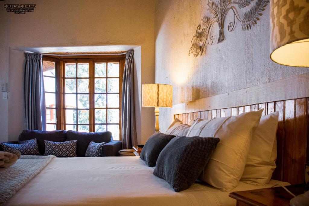 Buller's Rest Guest Lodge - Standard Queen Room