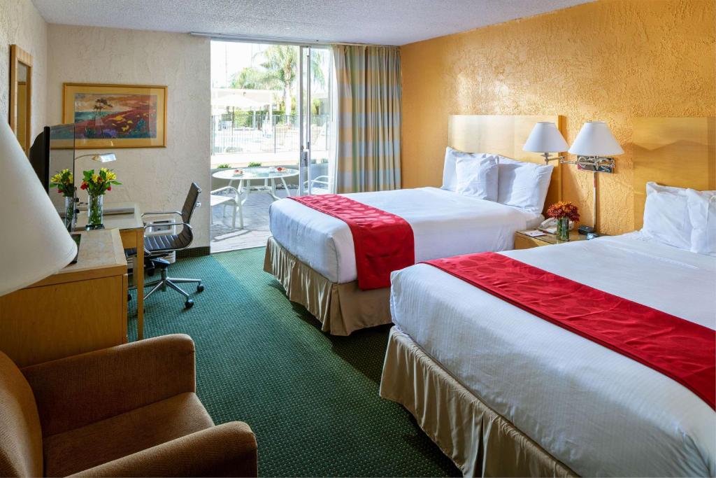 Ramada by Wyndham Tucson - Camera Queen Con 2 Letti Queen-Size - Non Fumatori