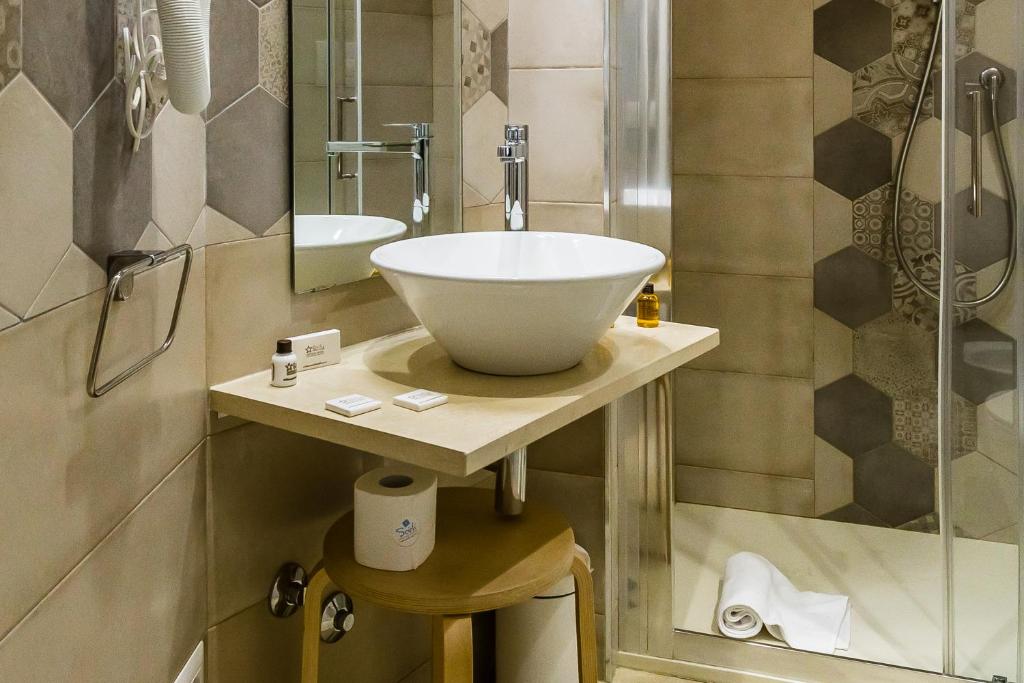 Bilik mandi di Scicli Albergo Diffuso