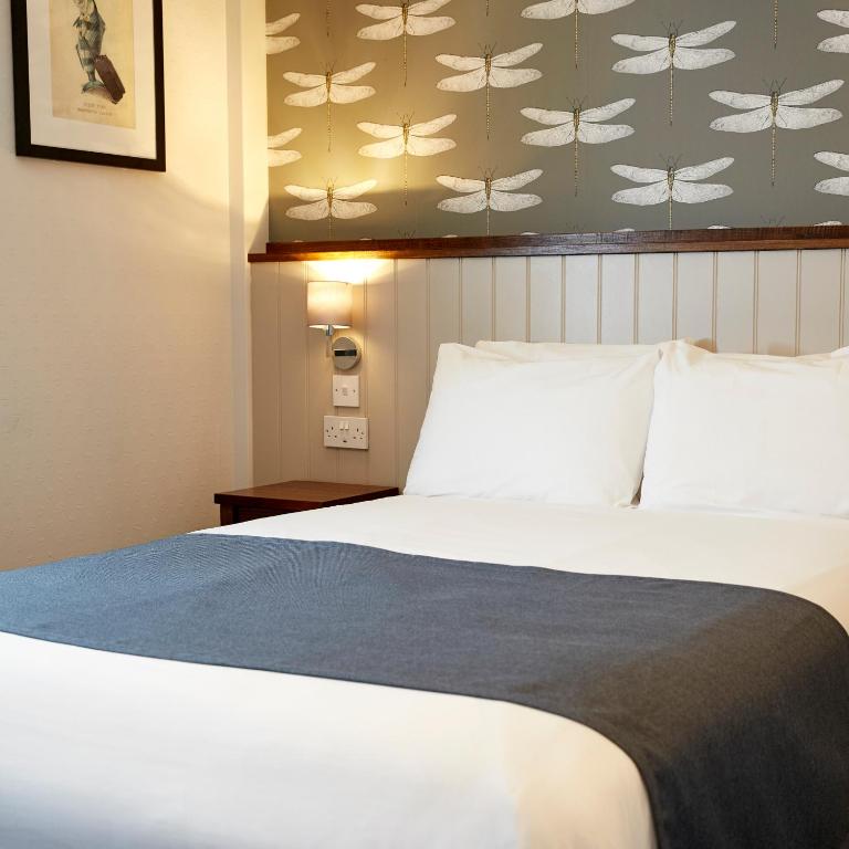 Oaklands by Greene King Inns - Resim 11