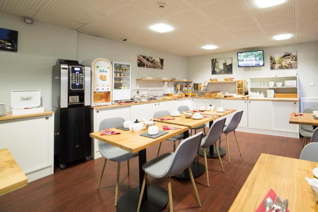 Cerise Strasbourg - Resim 29