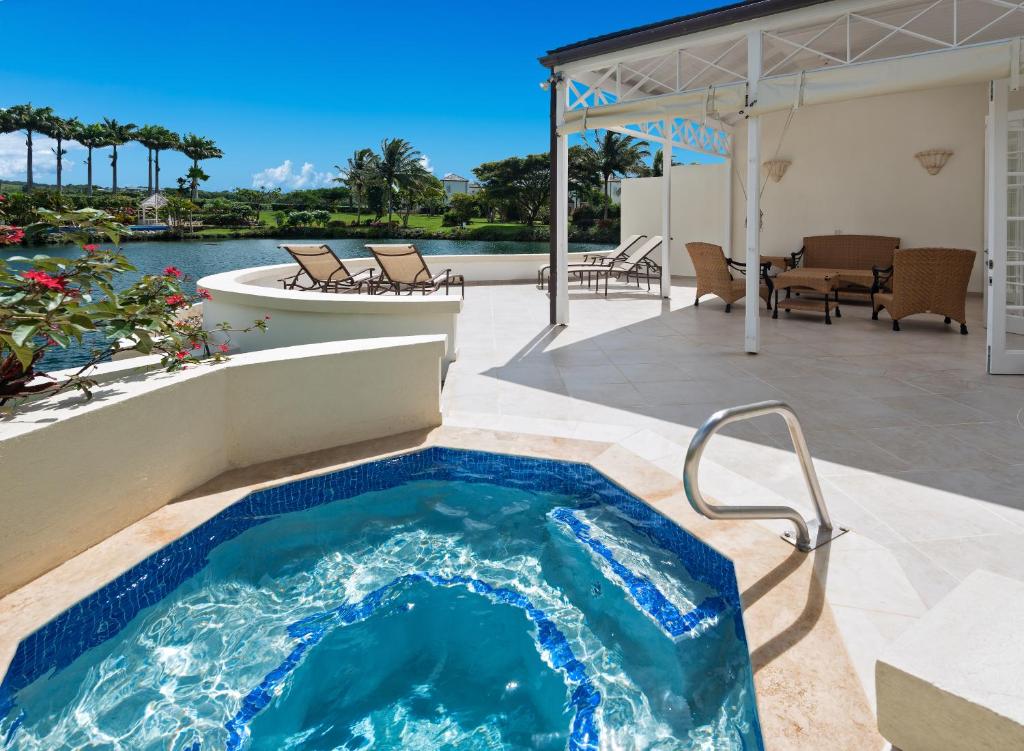 Waterhall Polo Villa 12