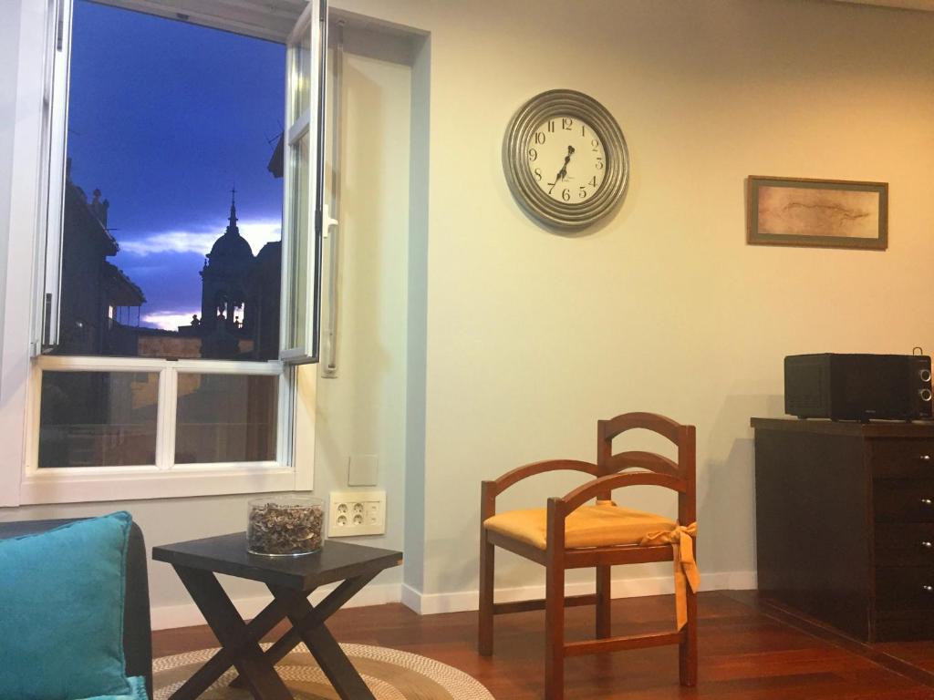 ÁGORA LUX - One-Bedroom Apartment