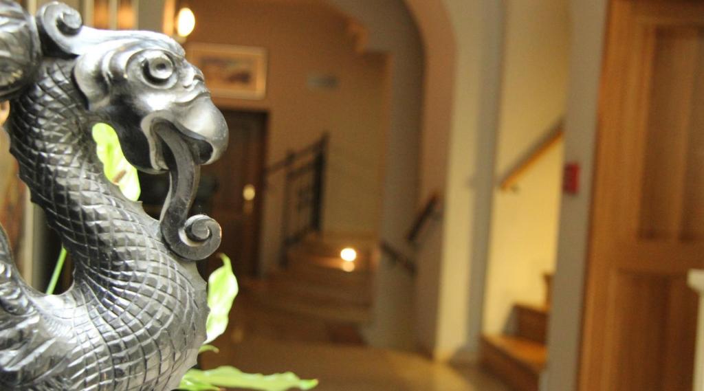 Fotografie z fotogalerie ubytování The Golden Wheel Hotel v Praze