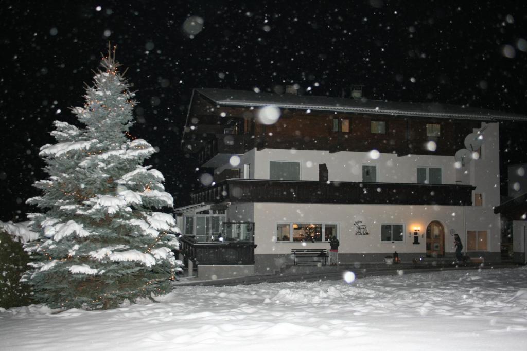 Haus Hubertus v zimě