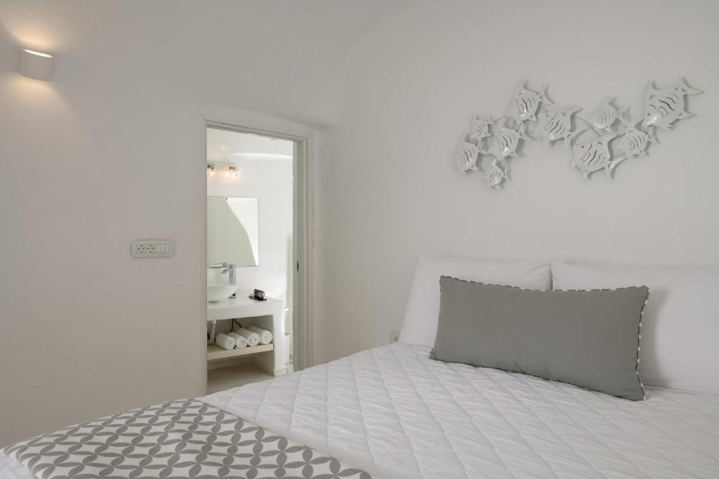 White Concept Caves - Resim 37