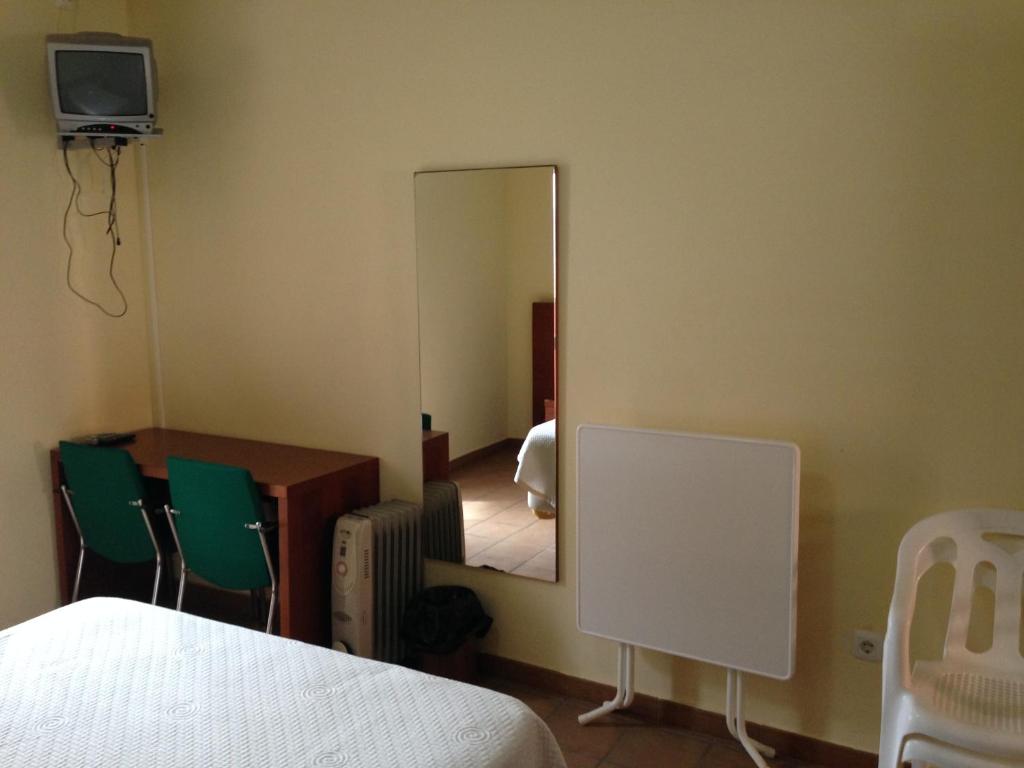 TV a/nebo společenská místnost v ubytování Albergue De Puntas De Calnegre