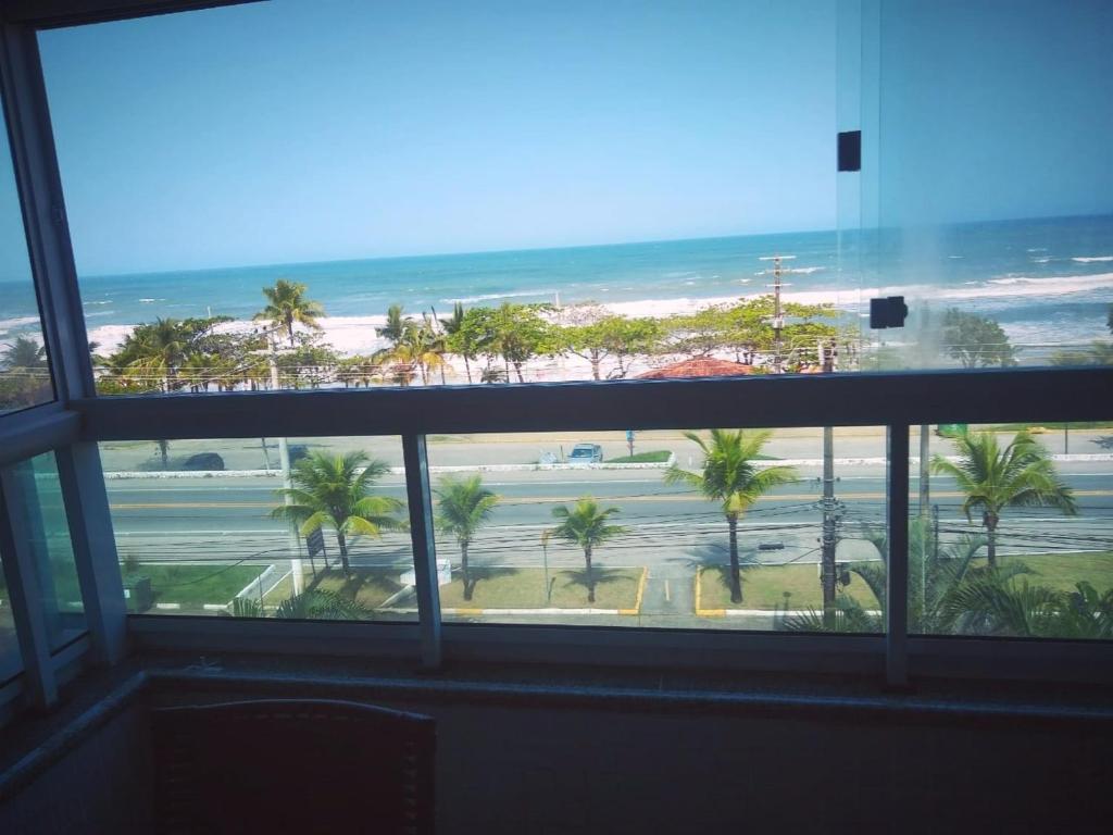  Praia Grande Ubatuba. Vista P/ o Mar