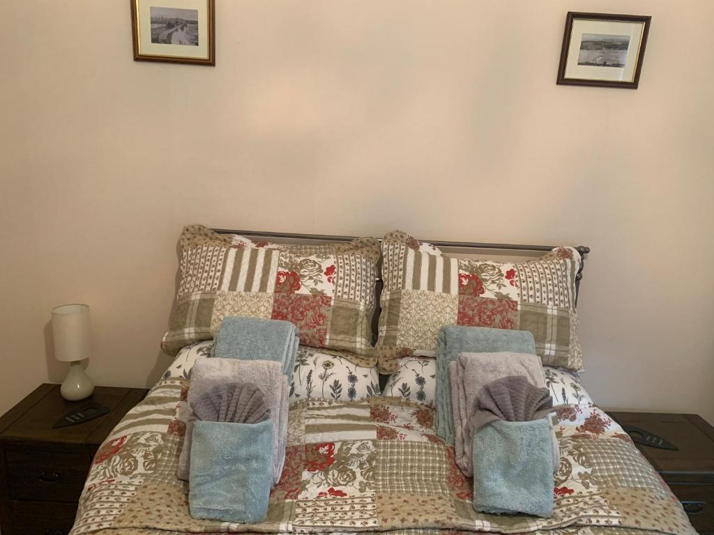 ジェドバラにあるSt Olaのベッドルーム1室(枕付)