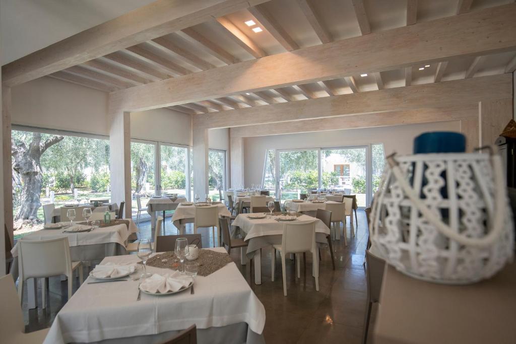 Restaurace v ubytování Villaggio San Matteo Resort