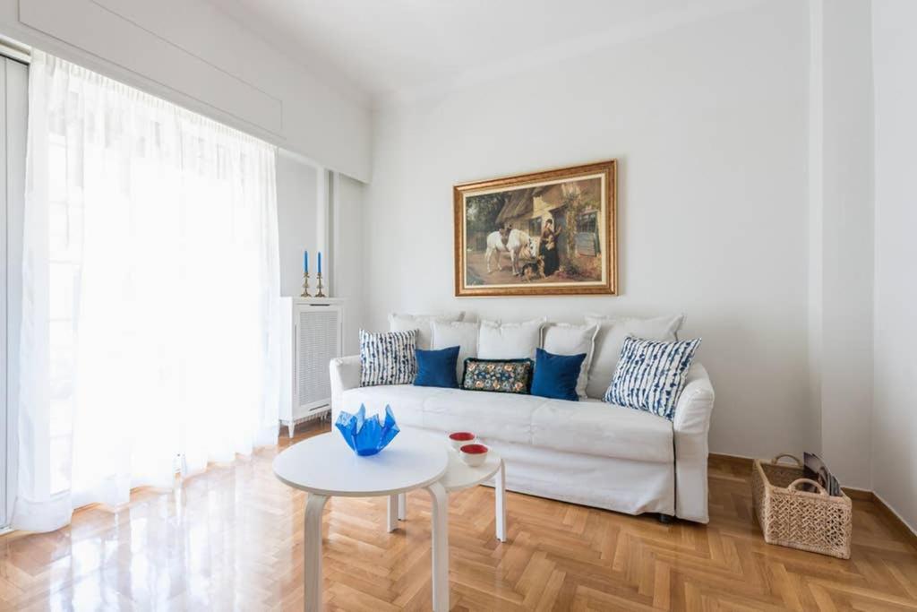 Posedenie v ubytovaní NEW! Bright & Remodeled 1Bed apt 2min Walk to Acropolis